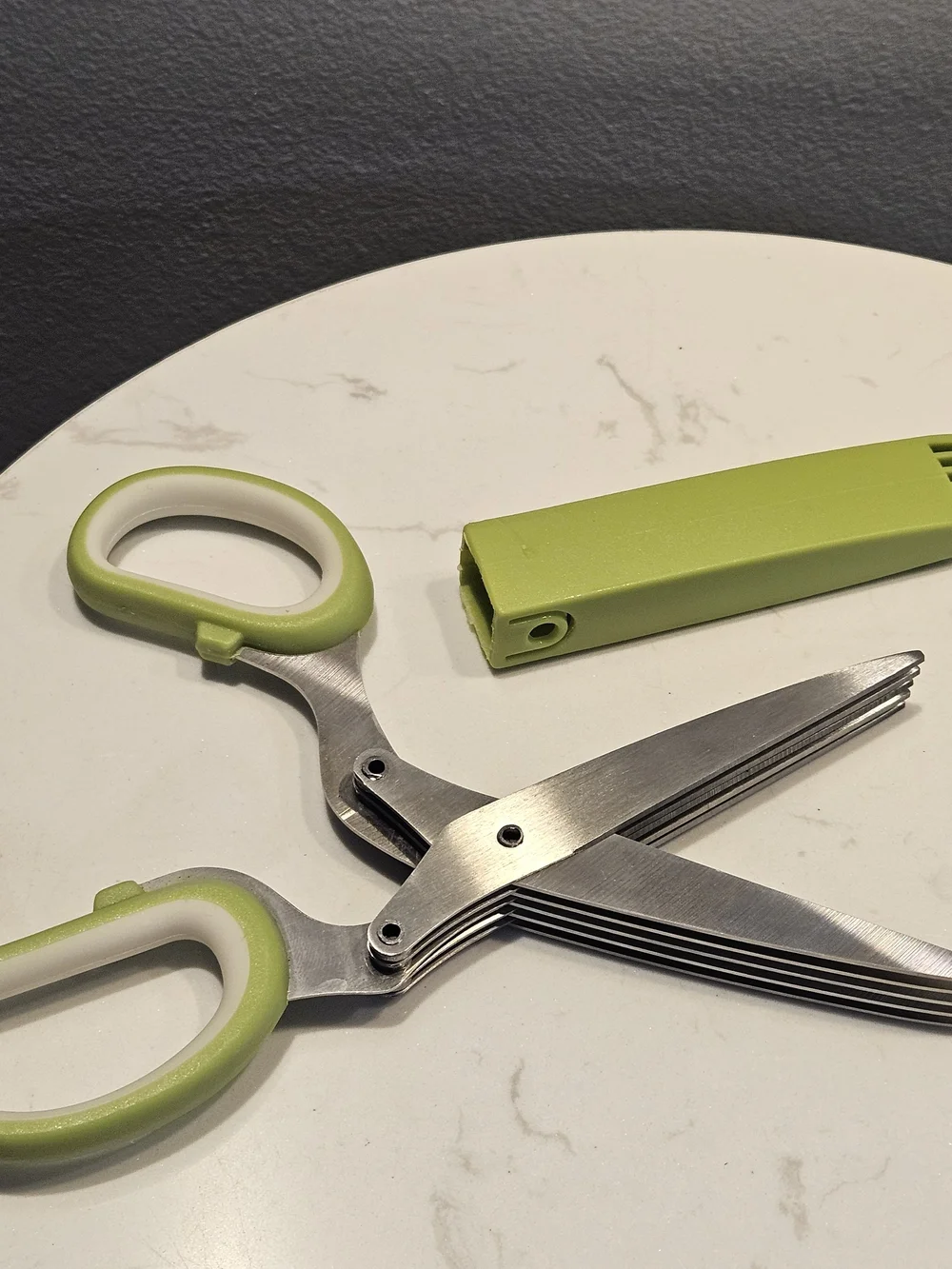 Multi-Blade Herb Scissors in Lime Green
